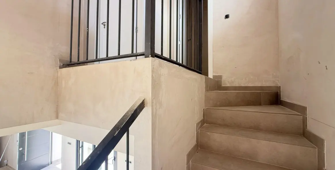 Sale of semi-detached house in Estepona 13