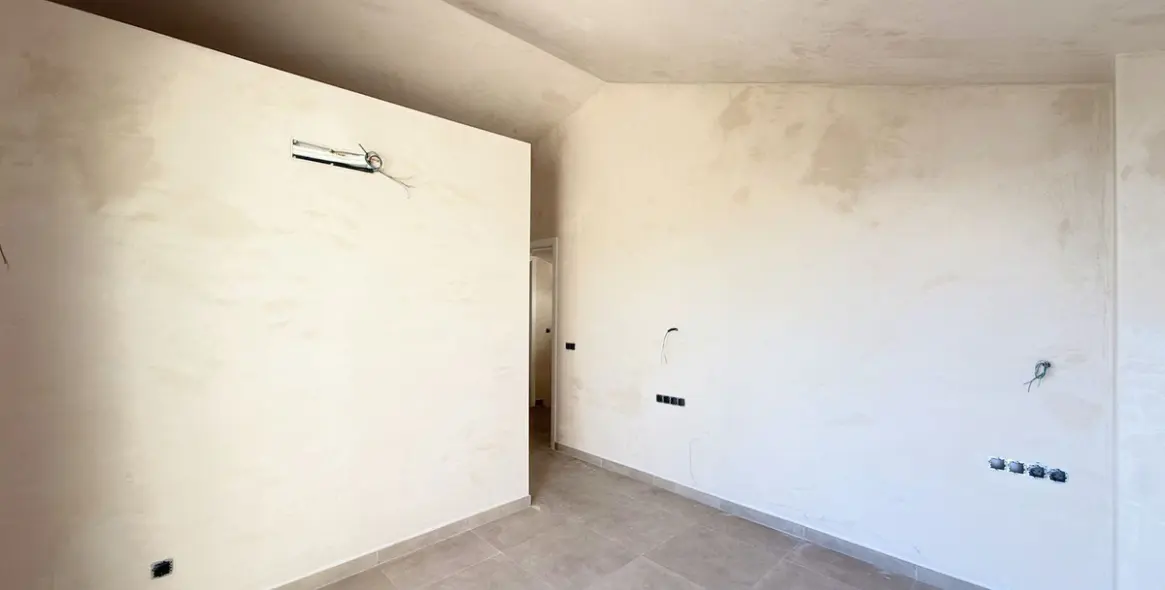 Продажа дома на две семьи в Estepona 23