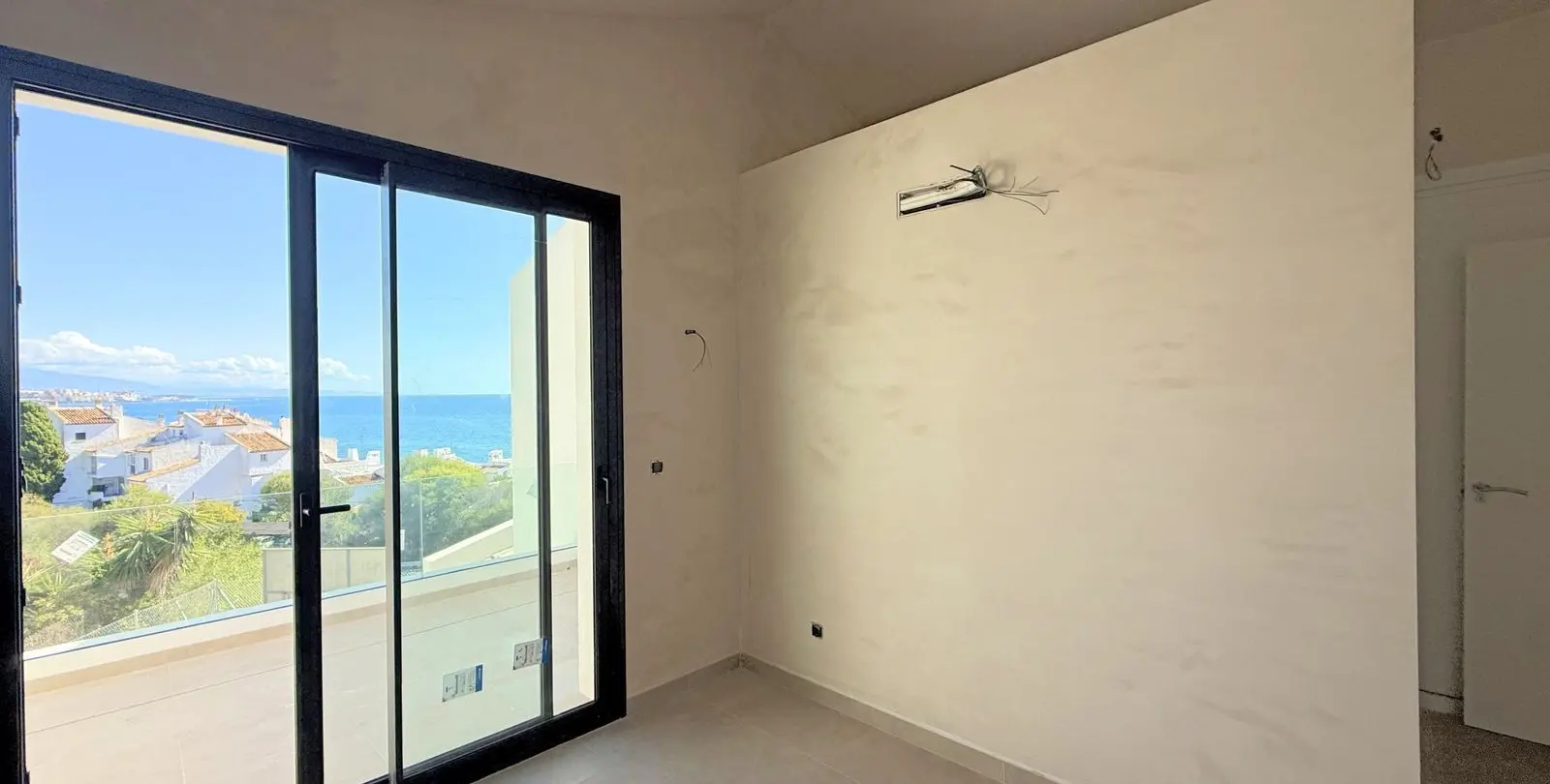 Sale of semi-detached house in Estepona 24