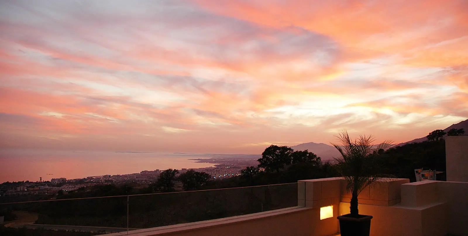 Sale of middle floor apartment in Altos de los Monteros 3