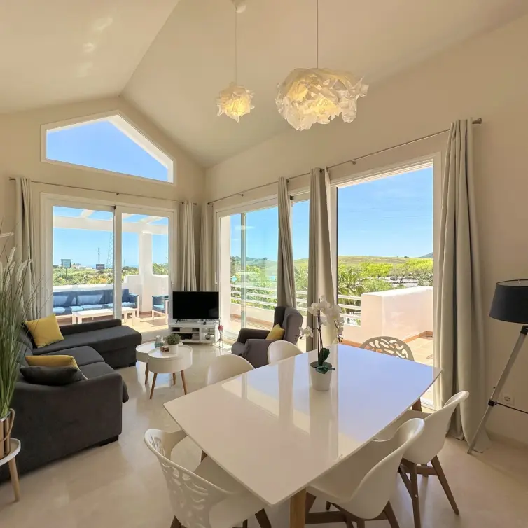 Продажа пентхауса в Casares Playa