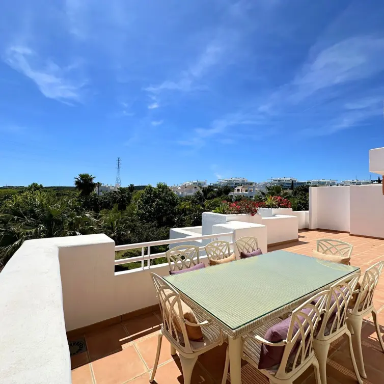 Продажа пентхауса в Casares Playa