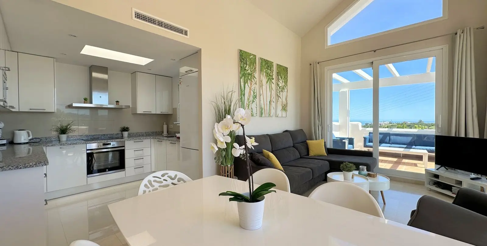 Продажа пентхауса в Casares Playa 4