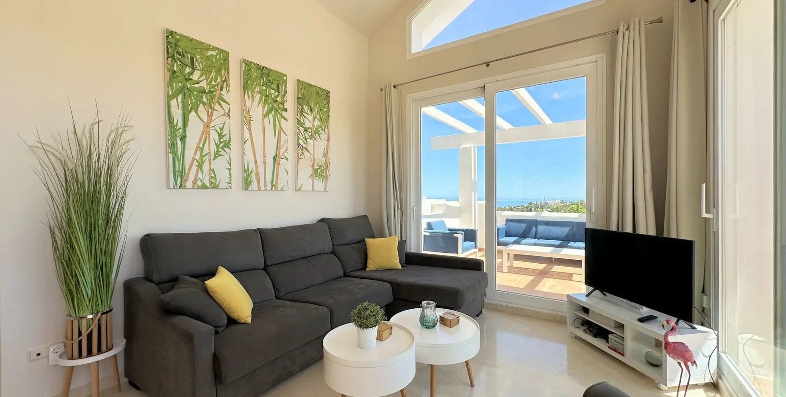 Продажа пентхауса в Casares Playa 16