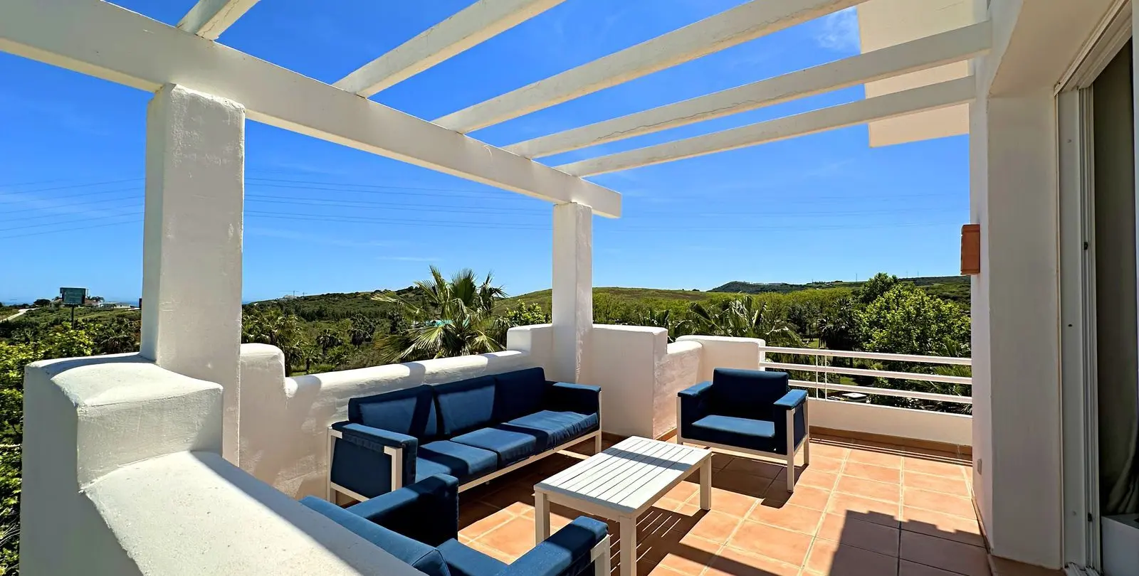 Продажа пентхауса в Casares Playa 24