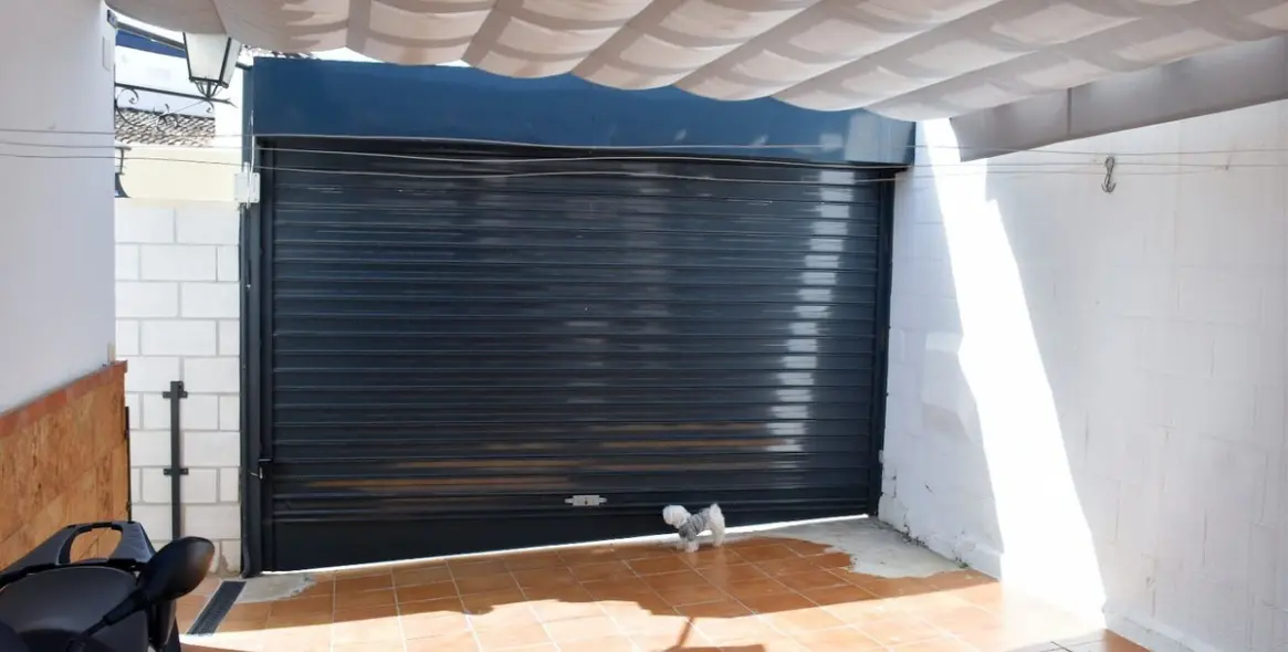 Sale of detached villa in Nerja 34