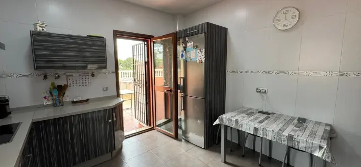 Detached villa R5042200 1