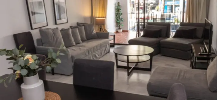 Продажа апартаментов на среднем этаже в Puerto Banús 1