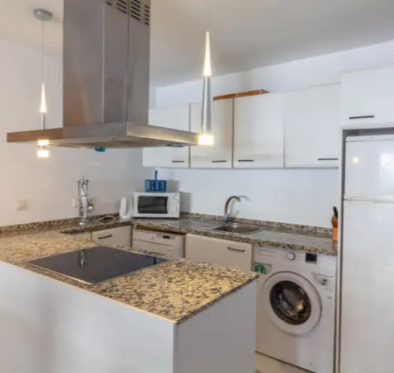 Продажа апартаментов на среднем этаже в Puerto Banús