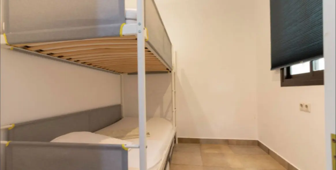 Продажа апартаментов на среднем этаже в Puerto Banús 12