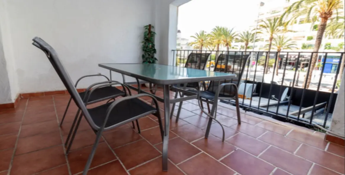 Продажа апартаментов на среднем этаже в Puerto Banús 16