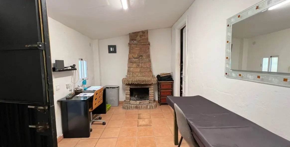 Продажа  жилого участка в Málaga 14