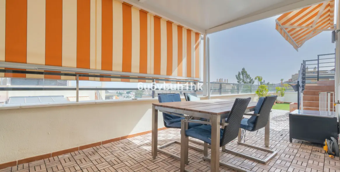 Venta de ático en El Pinillo 5