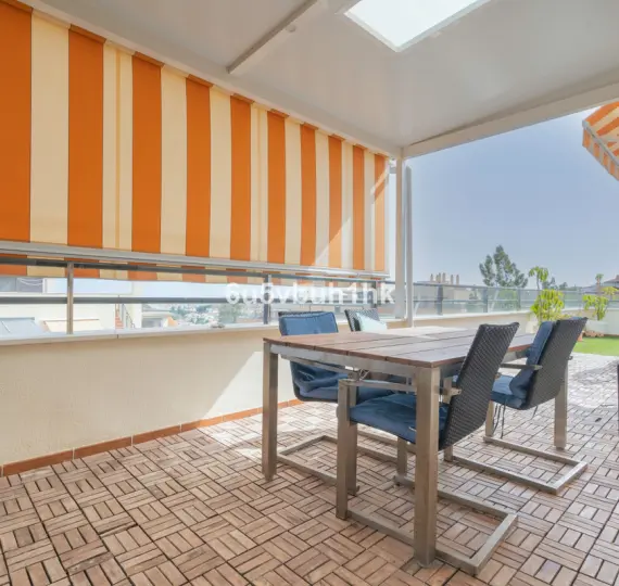 Venta de ático en El Pinillo