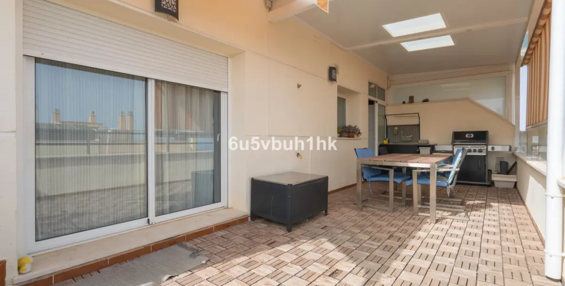 Venta de ático en El Pinillo 8