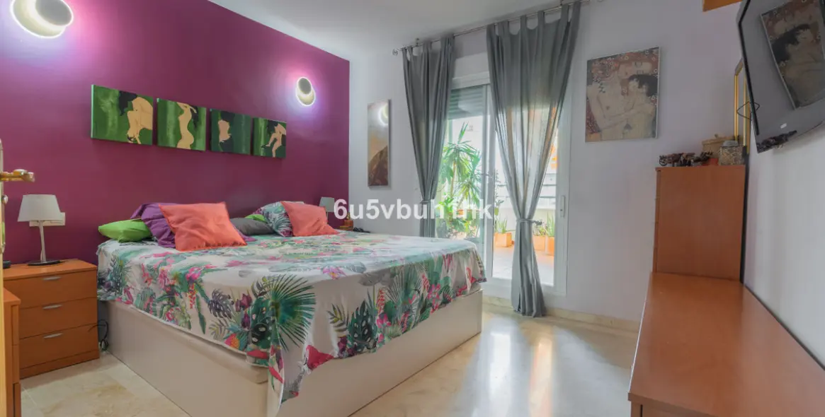 Venta de ático en El Pinillo 20