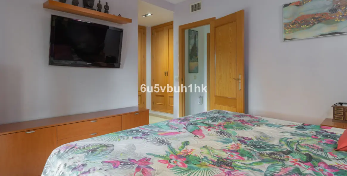 Sale of penthouse in El Pinillo 21