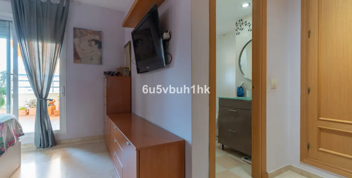 Sale of penthouse in El Pinillo 22