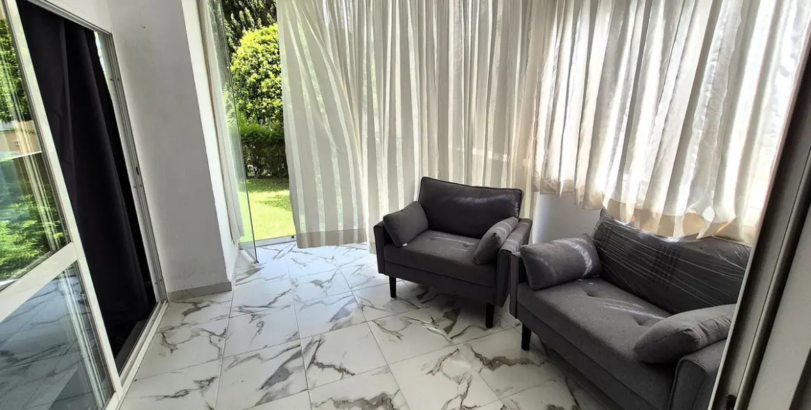 Sale of ground floor apartment in Bahía de Marbella 8