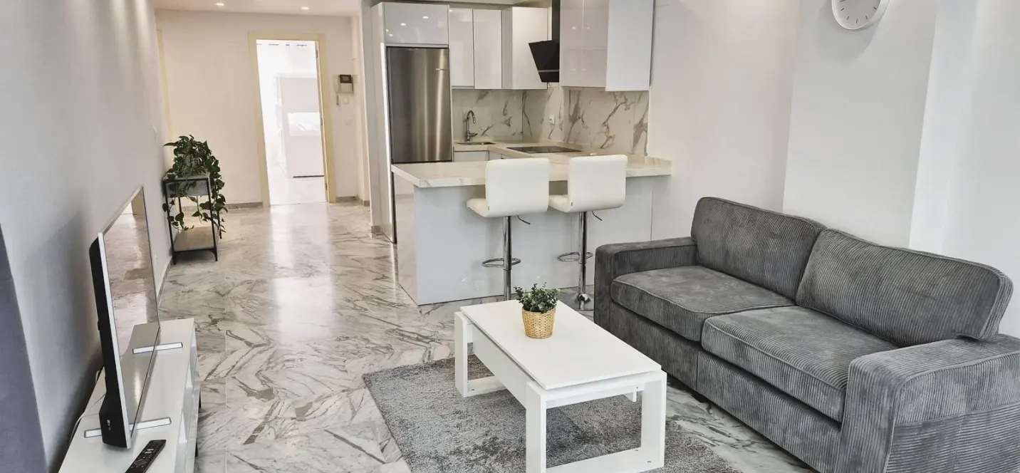 Sale of ground floor apartment in Bahía de Marbella 3
