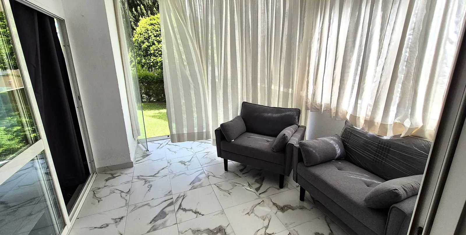 Sale of ground floor apartment in Bahía de Marbella 8