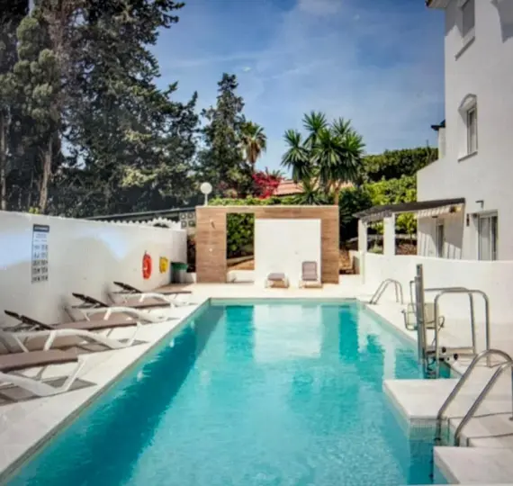 Продажа двухуровневого пентхауса в Nueva Andalucía