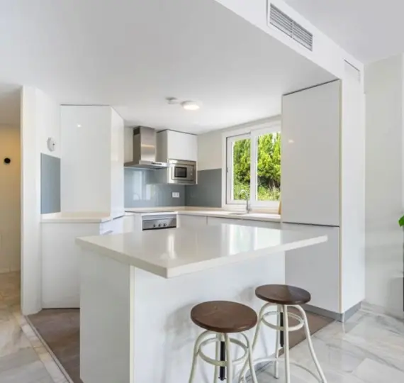 Продажа двухуровневого пентхауса в Nueva Andalucía