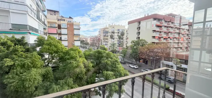 Продажа апартаментов на среднем этаже в Marbella 0