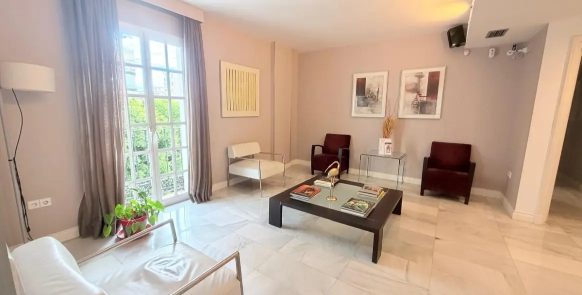 Продажа апартаментов на среднем этаже в Marbella 4