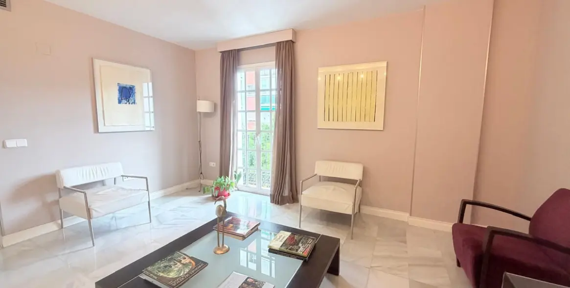 Продажа апартаментов на среднем этаже в Marbella 5