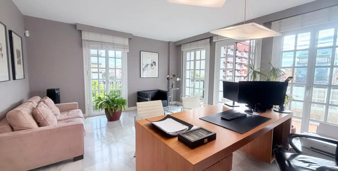 Продажа апартаментов на среднем этаже в Marbella 20