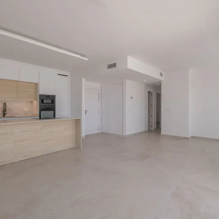 Sale of penthouse in Miraflores