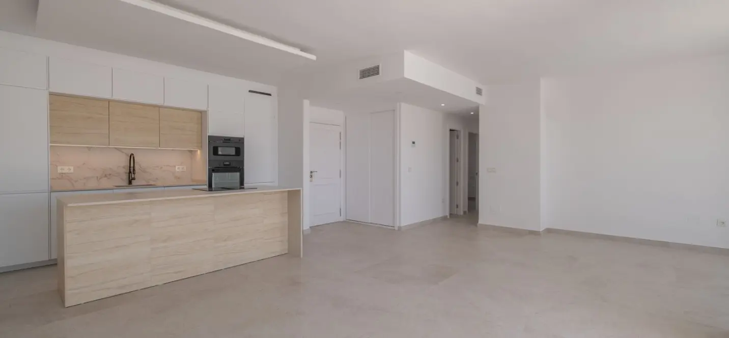 Sale of penthouse in Miraflores 4