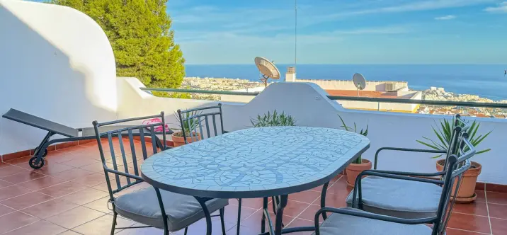 Sale of penthouse in Benalmadena 0