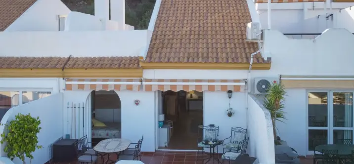 Sale of penthouse in Benalmadena 2