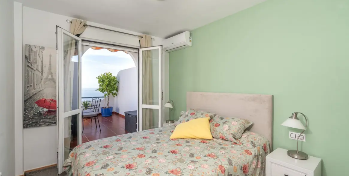 Sale of penthouse in Benalmadena 16