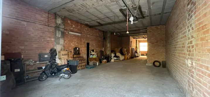 Venta de tienda en Estepona 1