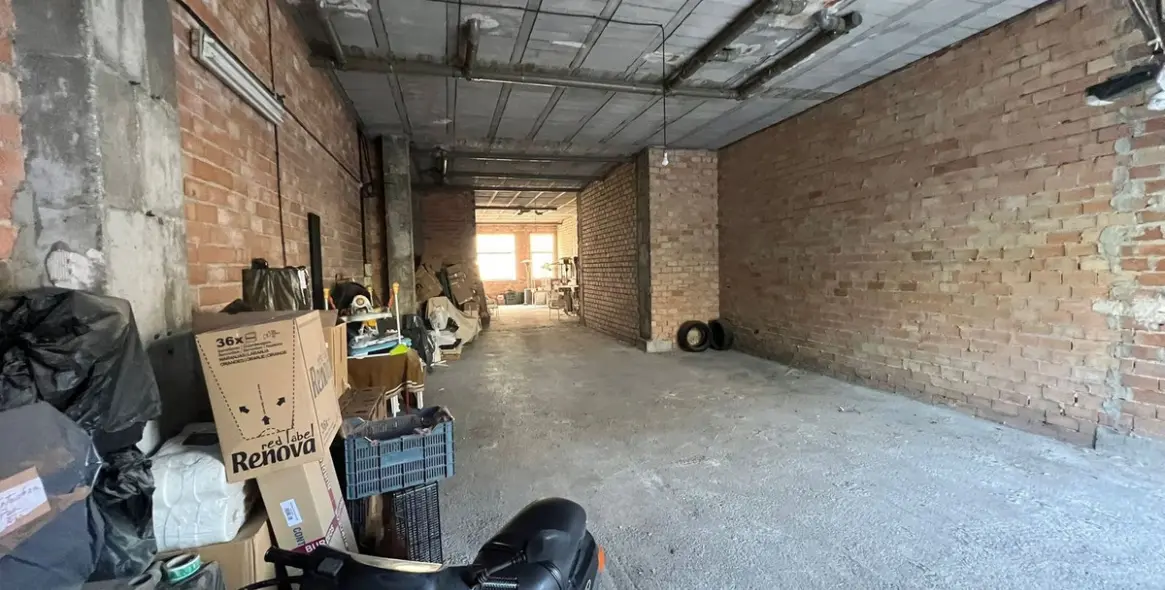 Venta de tienda en Estepona 4