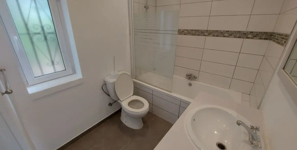 Sale of detached villa in Manilva 30