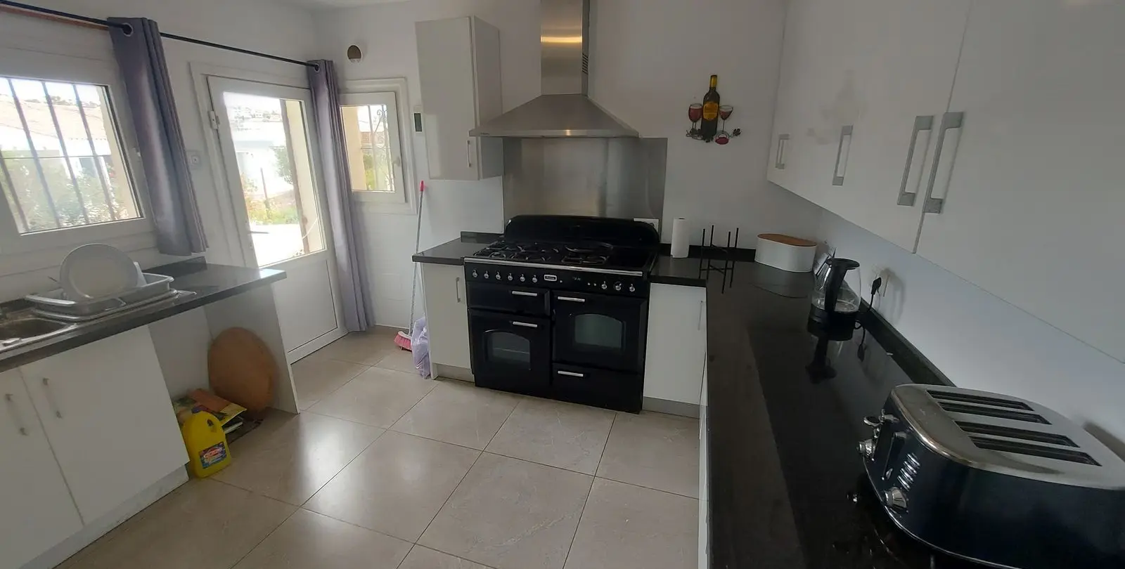 Sale of detached villa in Manilva 6