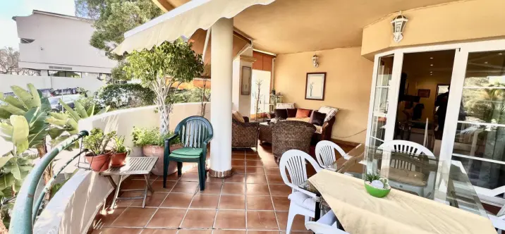 Sale of duplex in Nueva Andalucía 1