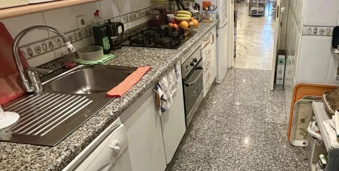 Sale of duplex in Nueva Andalucía 8