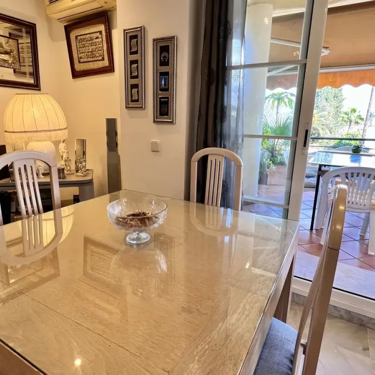Sale of duplex in Nueva Andalucía
