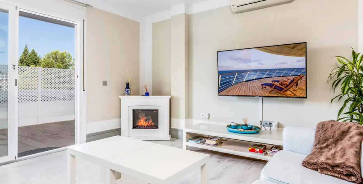 Sale of middle floor apartment in Nueva Andalucía 1