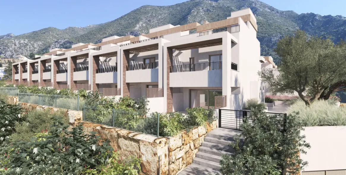 Продажа таунхауса в Istán 1