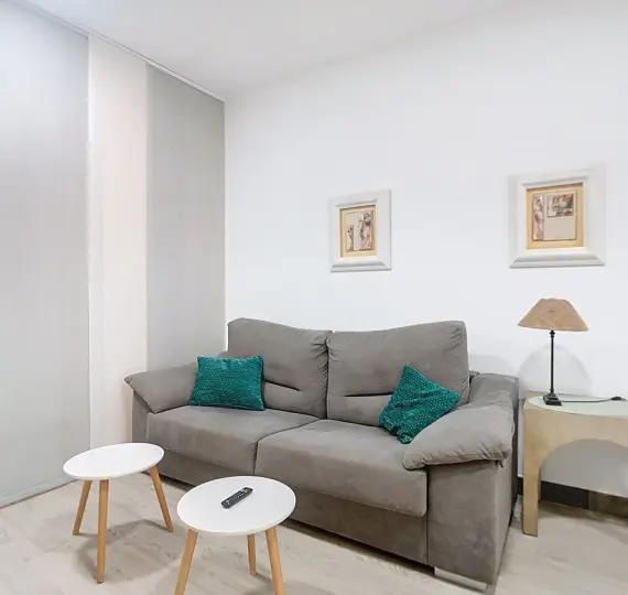 Ground floor apartment R5121877