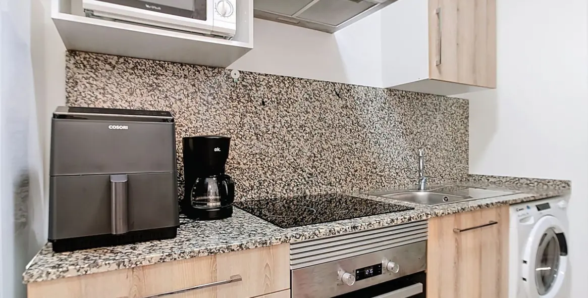 Sale of ground floor apartment in Málaga Centro 12