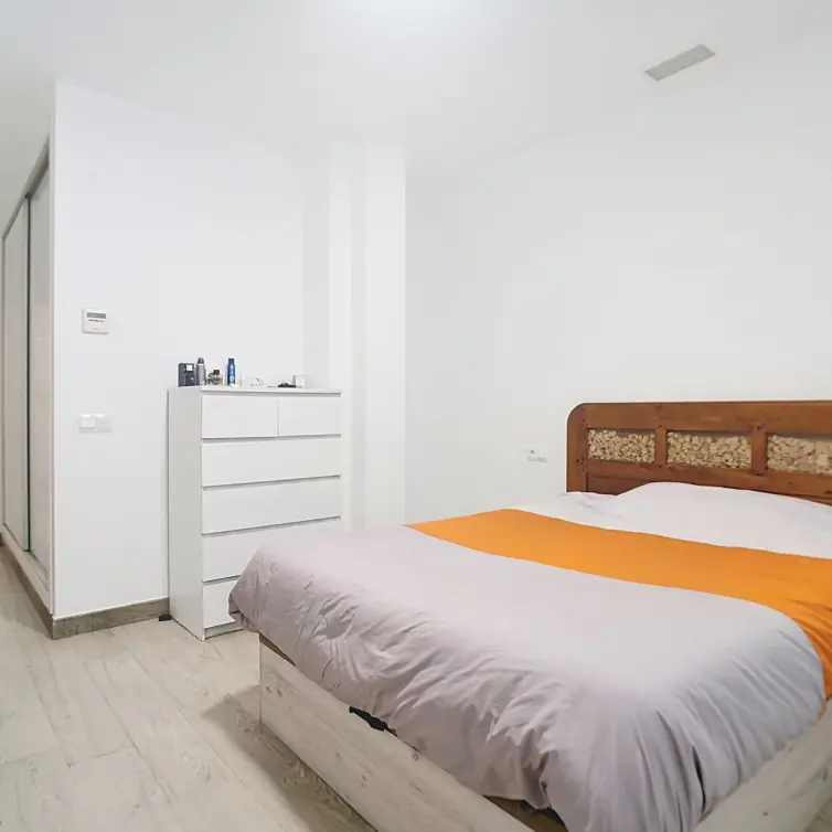 Sale of ground floor apartment in Málaga Centro