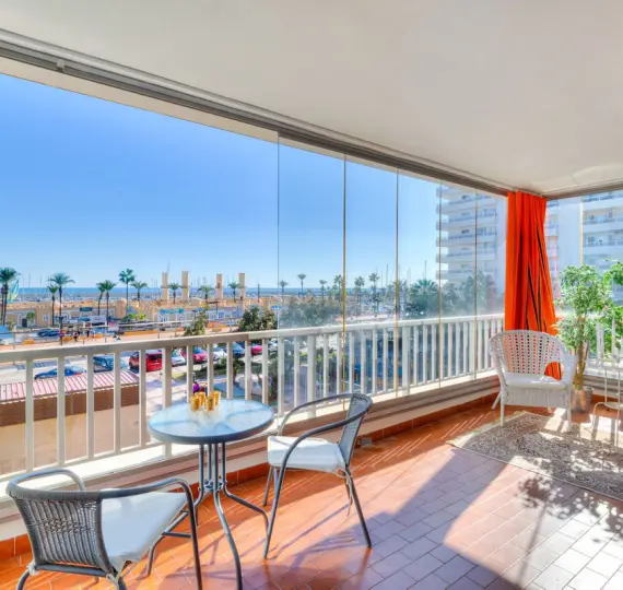 Продажа апартаментов на среднем этаже в Fuengirola