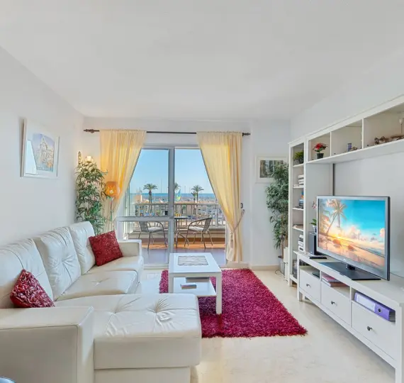 Продажа апартаментов на среднем этаже в Fuengirola